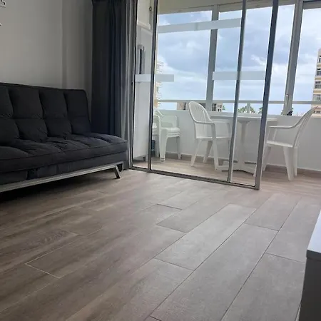 Design Seaview Flat Next To Yumbo